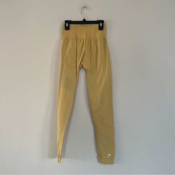 Gymshark yellow leggings - Picture 2 of 3